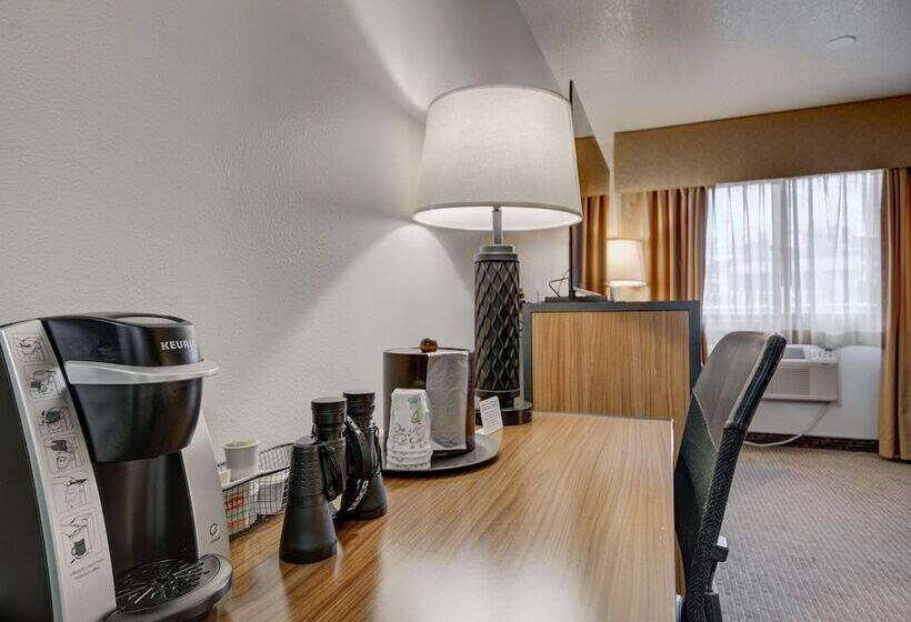 غرفه قياسيه سريرين مزدوجين, The Ridgeline Hotel At Yellowstone, Ascend Hotel Collection