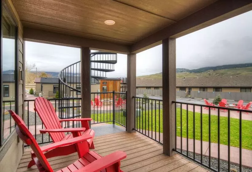 キャビン, The Ridgeline Hotel At Yellowstone, Ascend Hotel Collection