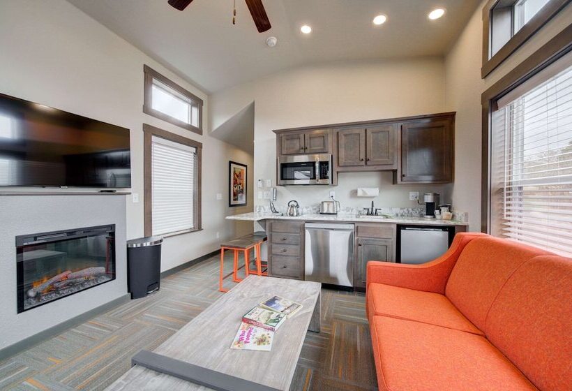 كابينة, The Ridgeline Hotel At Yellowstone, Ascend Hotel Collection