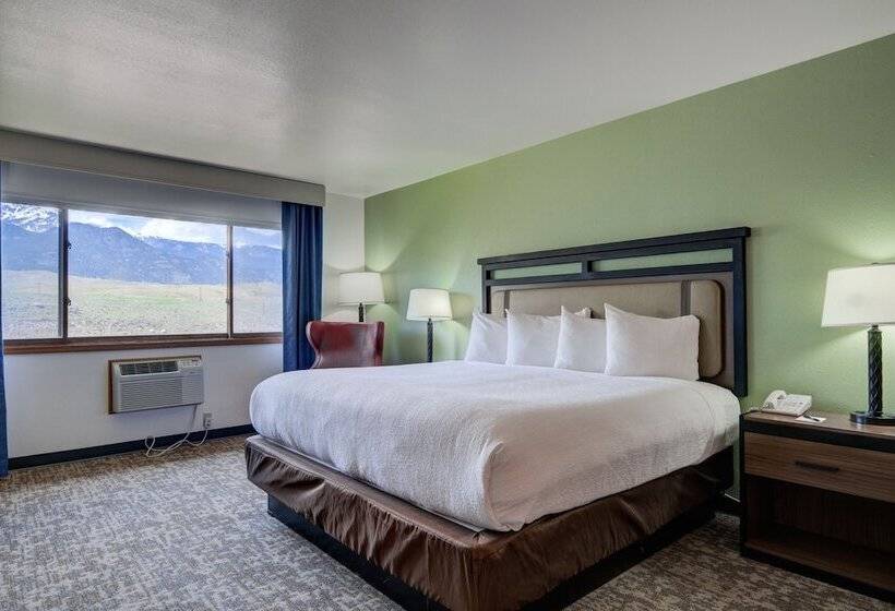 غرفة قياسية سرير مزدوج, The Ridgeline Hotel At Yellowstone, Ascend Hotel Collection
