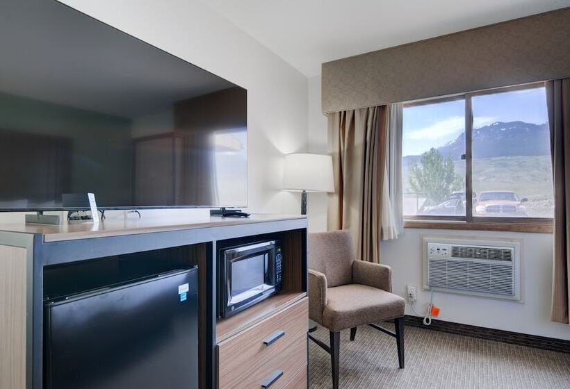Номер Стандарт 2 Двуспальные Кровати, The Ridgeline Hotel At Yellowstone, Ascend Hotel Collection