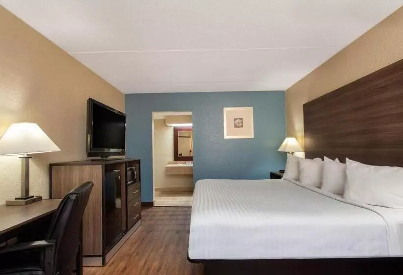 身障者適用キングサイズベッドルーム, Travelodge By Wyndham Deltona