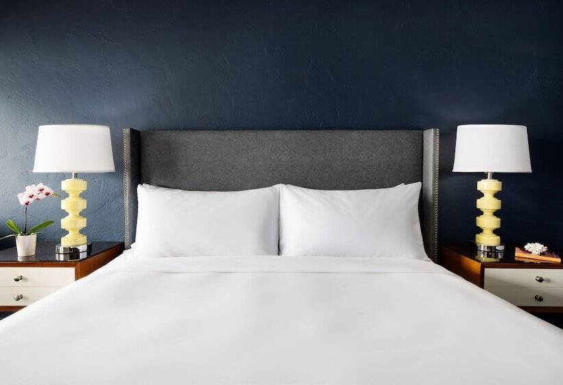 غرفة بريميوم مطلّة علي البحر, Monterey Beach Hotel, A Tribute Portfolio