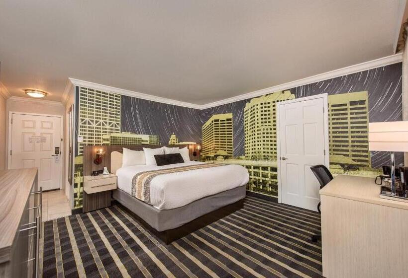 Номер Стандарт Кровать Кинг Адаптированный для Инвалидов, Best Western Plus Milwaukee West