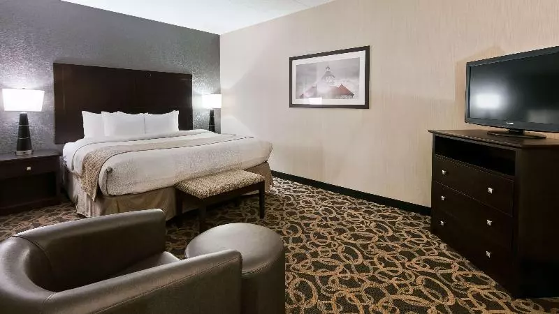 キングサイズベッドのスタンダードルーム, Best Western Ramkota Hotel Aberdeen