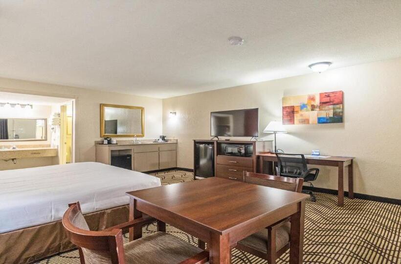 Номер Стандарт Кровать Кинг Адаптированный для Инвалидов, Best Western Roseville Inn