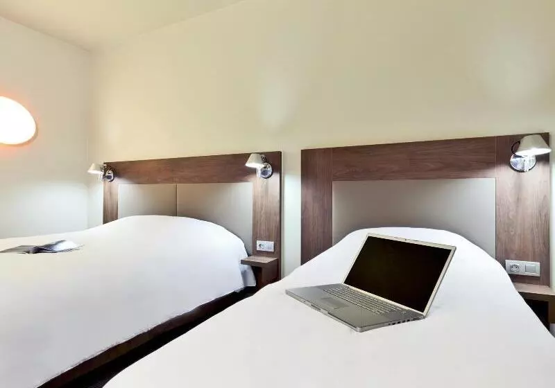Standard-invahuone, Best Western Royal Palace Inn & Suites