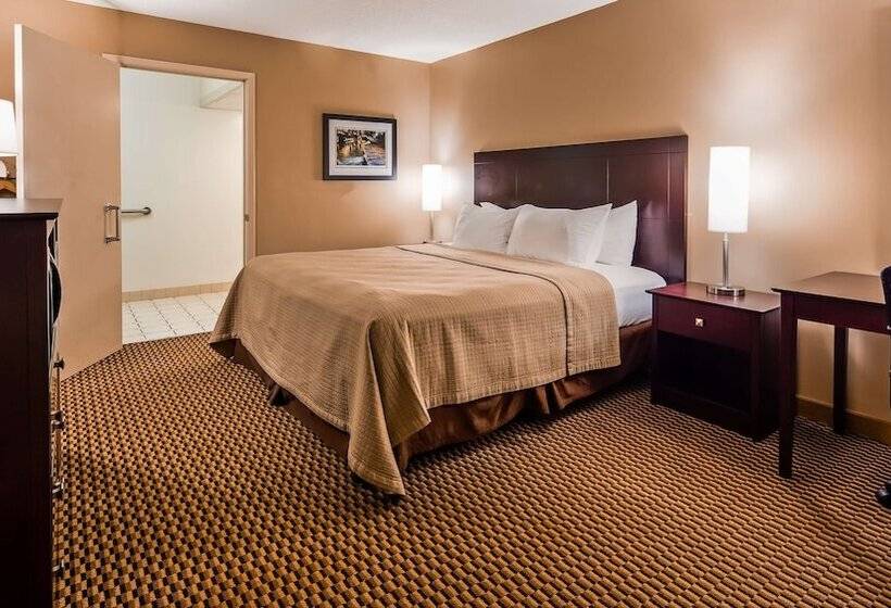 غرفة قياسية سرير مزدوج, Best Western State Fair Inn