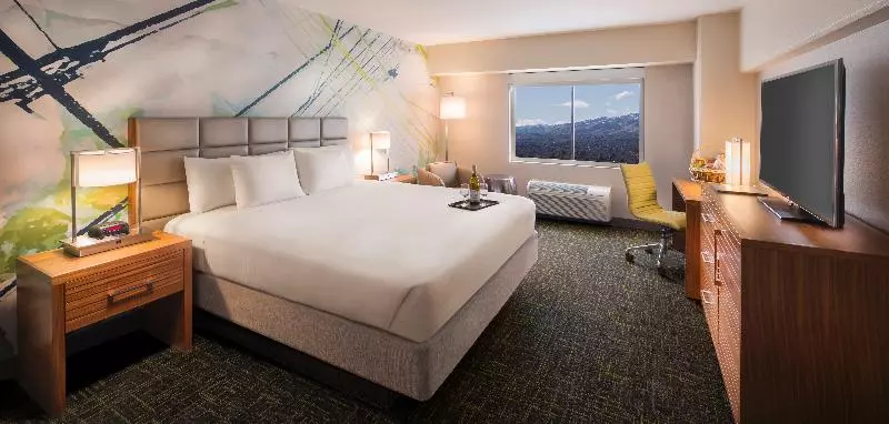 キングサイズベッドのスイートルーム, Circus Circus Hotel Casino Reno At The Row