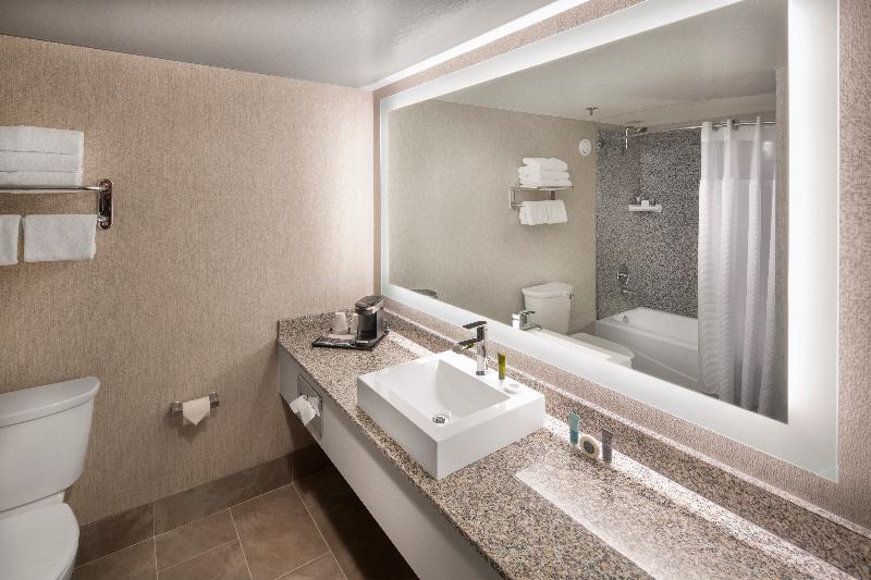 キングサイズベッドのスイートルーム, Circus Circus Hotel Casino Reno At The Row