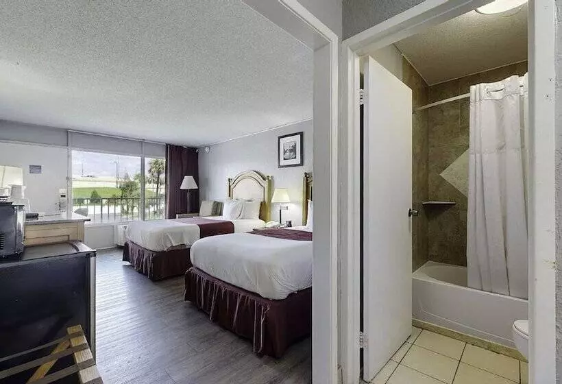 Standard-huone 2 Parivuodetta, Days Inn By Wyndham Orlando Downtown