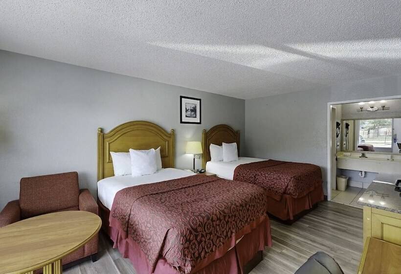 스탠다드 룸 더블 침대 2개, Days Inn By Wyndham Orlando Downtown