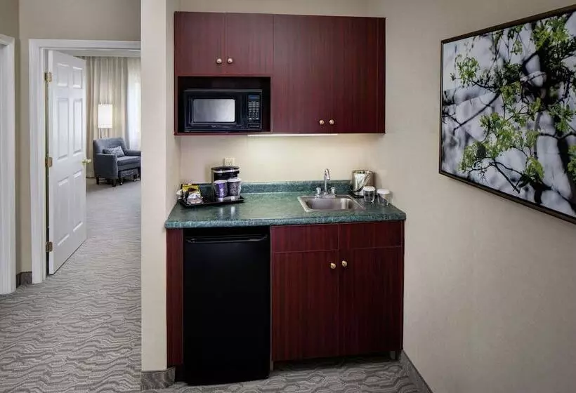 スイート, Doubletree By Hilton Nashua