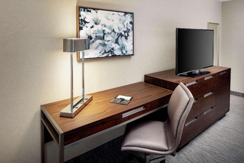 Стандартный Номер Кровать Кинг, Doubletree By Hilton Nashua