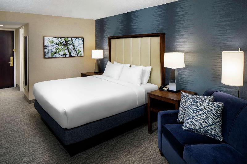 Стандартный Номер Кровать Кинг, Doubletree By Hilton Nashua