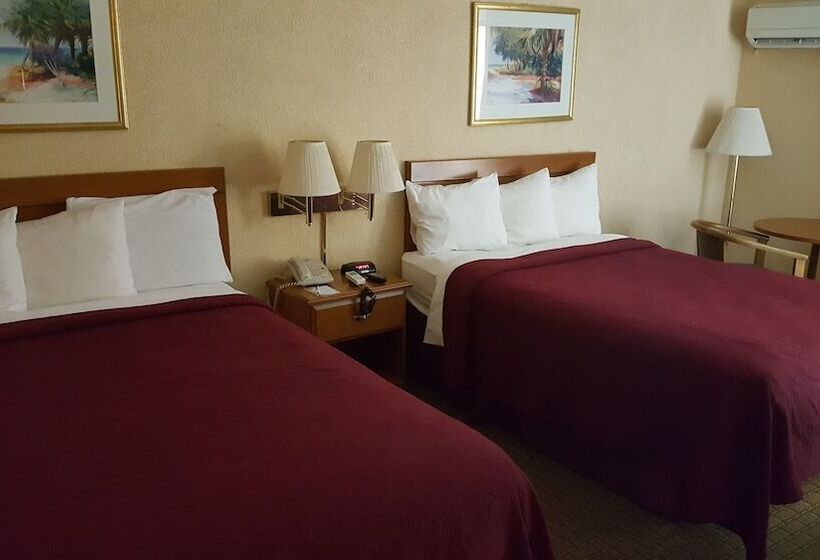 غرفه قياسيه سريرين مزدوجين, Econo Lodge Busch Gardens