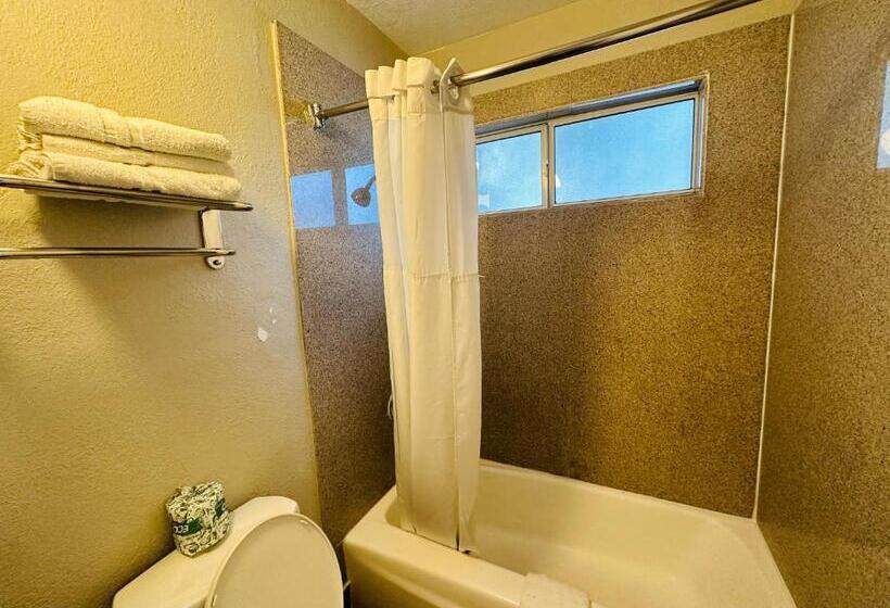 غرفة قياسية سرير كينج, Casa Blanca Hotel & Suites Orange Sr 55 Freeway, Near Honda Center, Chapman University, Disneyland