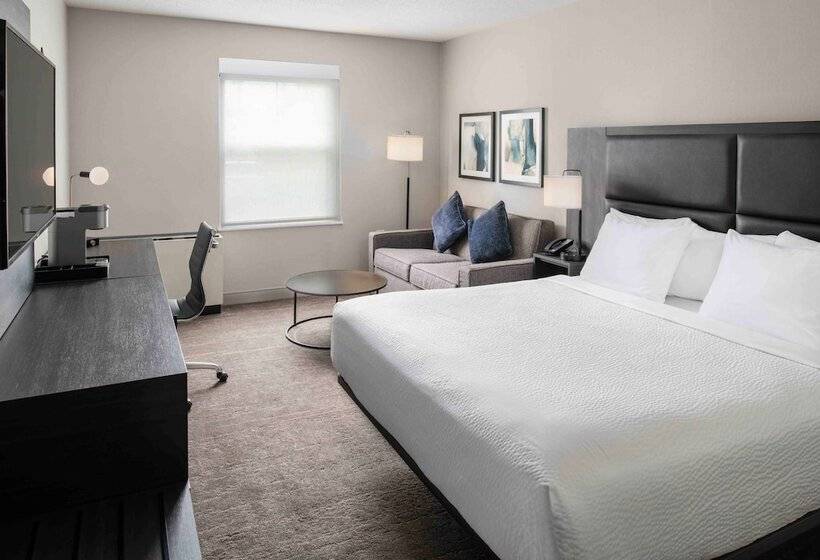 غرفة ديلوكس, Holiday Inn Express South Burlington   Downtown, An Ihg