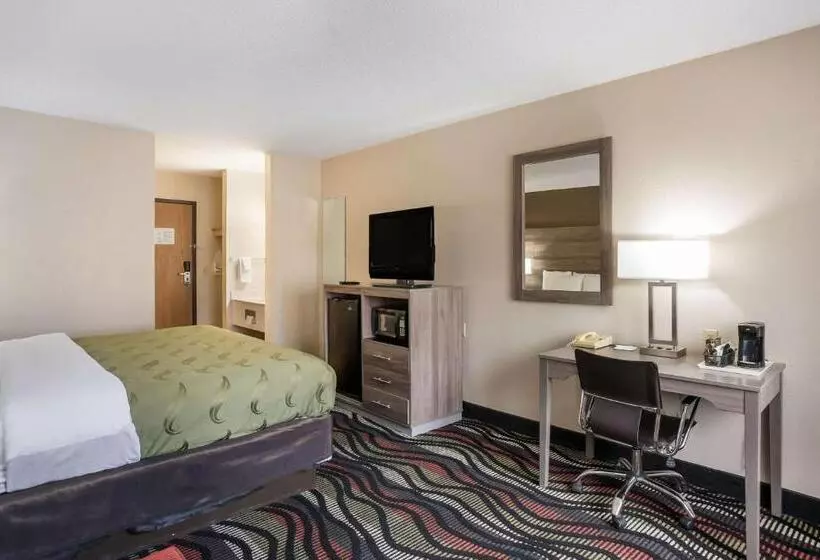 اتاق کلاس بیزنس, Quality Inn Cedar Rapids South
