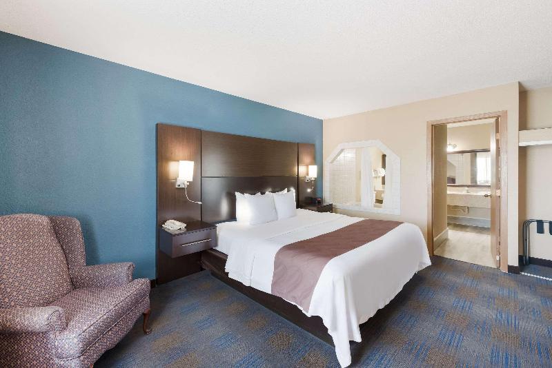 جناح سرير كينج, Quality Inn