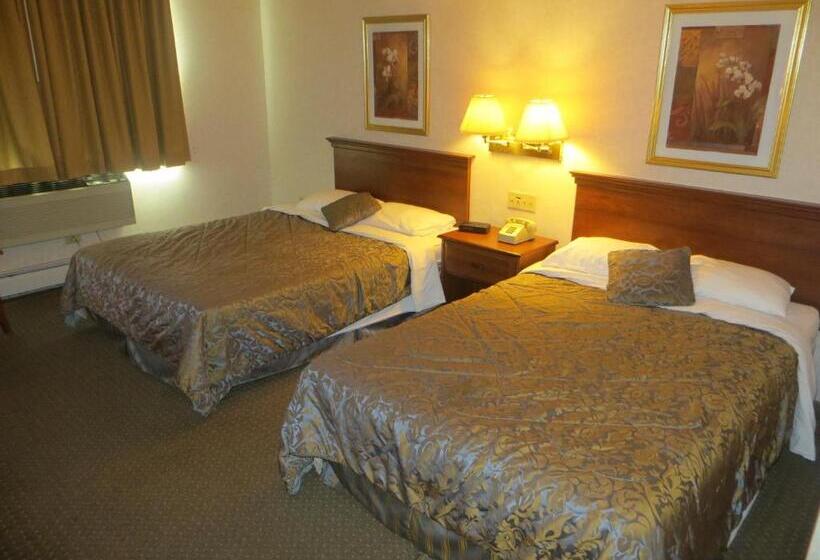 Номер Стандарт 2 Двуспальные Кровати, Ripon Welcome Inn And Suites