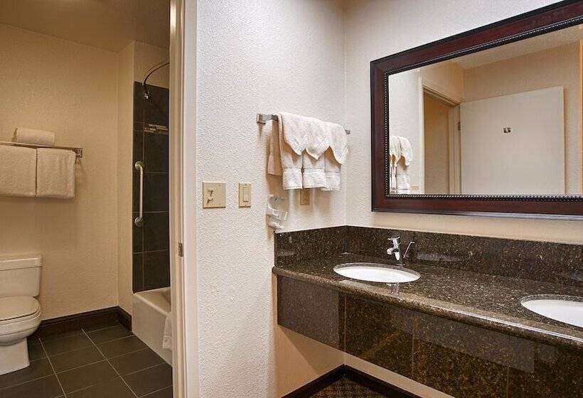 Люкс, Surestay Plus Hotel By Best Western Susanville