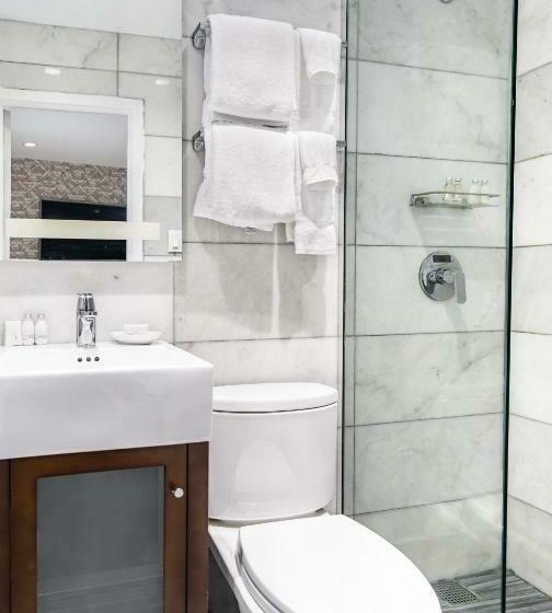 스탠다드 룸, The Gallivant Times Square