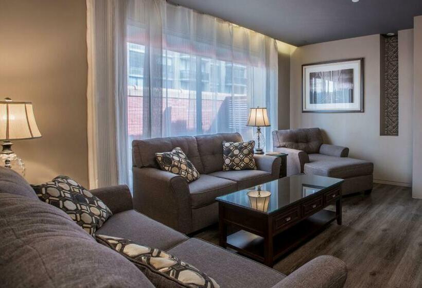 펜트하우스 스위트, The Gallivant Times Square