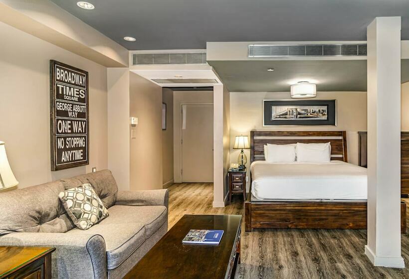 펜트하우스 스위트, The Gallivant Times Square