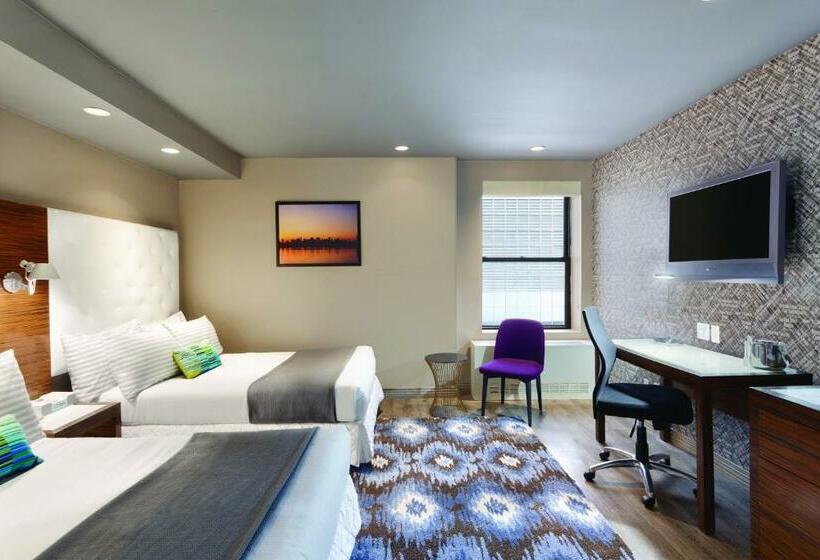 اتاق استاندارد با 2 تخت دوبل, The Gallivant Times Square