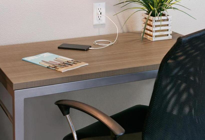 غرفة قياسية, Torch Lite Inn At The Beach Boardwalk