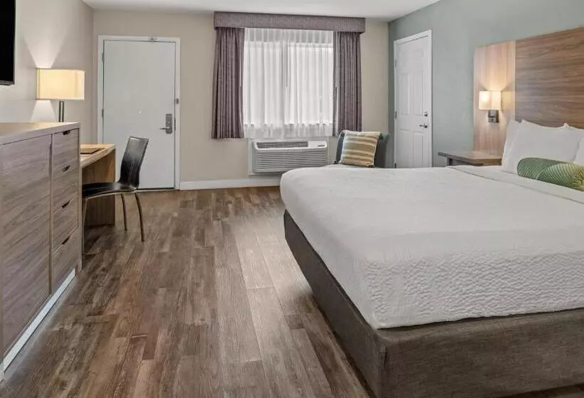 اتاق استاندارد با تخت بزرگ برای معلولان, Yosemite Westgate Lodge