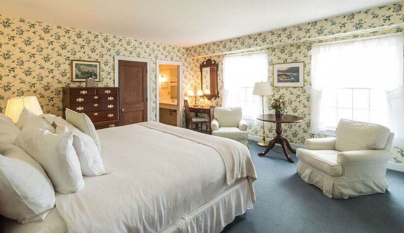 غرفة ديلوكس, Black Point Inn