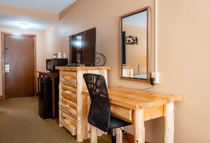 חדר סטנדרט עם מיטת קינג, Brookside Lodge