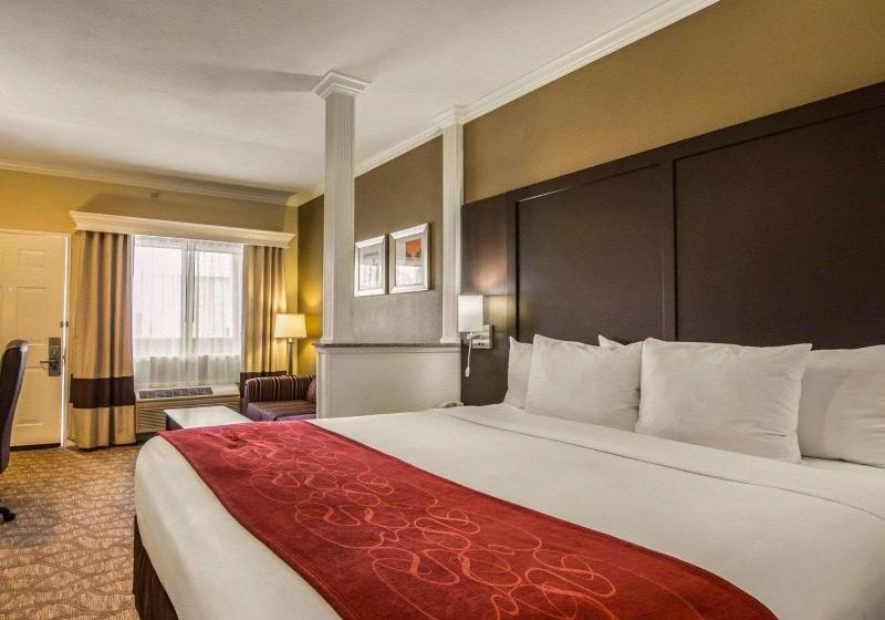 스위트 킹사이즈 침대, Comfort Inn & Suites Huntington Beach