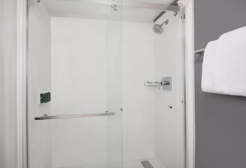 חדר סטנדרט עם מיטת קינג, Courtyard By Marriott Augusta