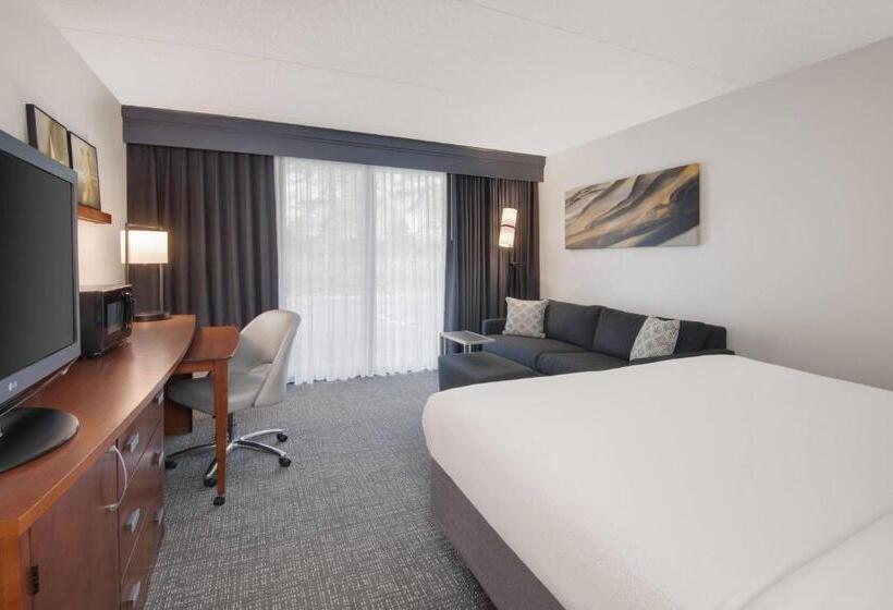 חדר סטנדרט עם מיטת קינג, Courtyard By Marriott Augusta