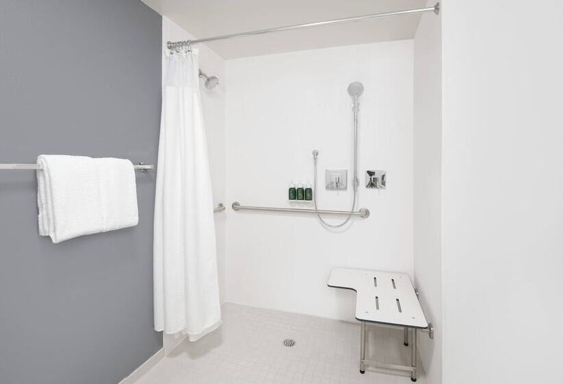 חדר סטנדרט שתי מיטות זוגיות, Courtyard By Marriott Augusta