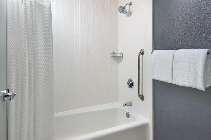 סוויטה, Courtyard By Marriott Augusta