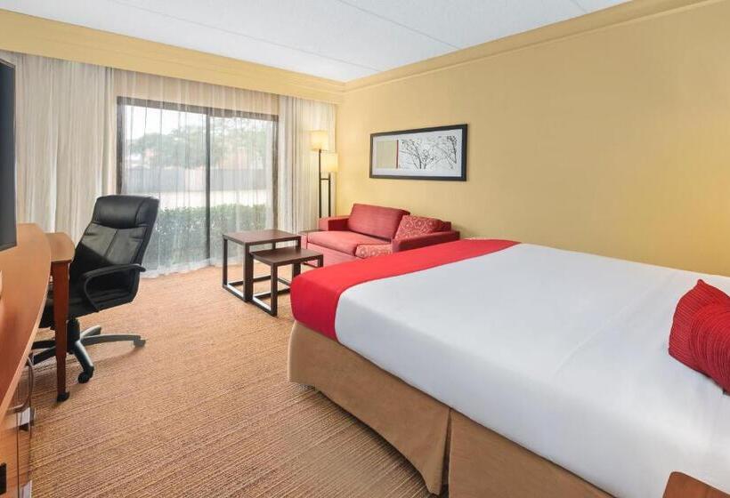 غرفة قياسية سرير كينج لذوى الإحتياجات الخاصة, Super 8 By Wyndham Dallas Love Field Airport