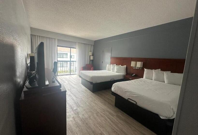 스탠다드 룸 더블 침대 2개, Super 8 By Wyndham Dallas Love Field Airport