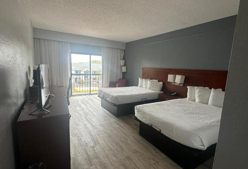 غرفه قياسيه سريرين مزدوجين, Super 8 By Wyndham Dallas Love Field Airport