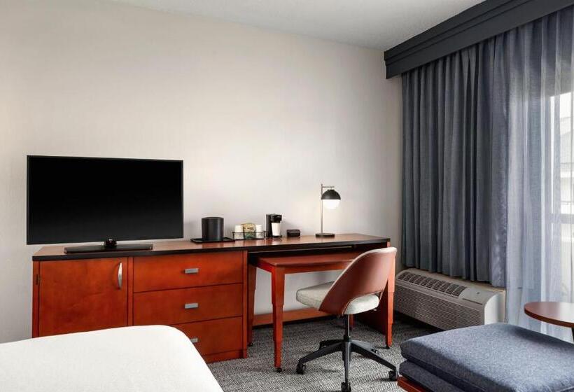 اتاق استاندارد با تخت بزرگ, Courtyard By Marriott Minneapolis St. Paul Airport