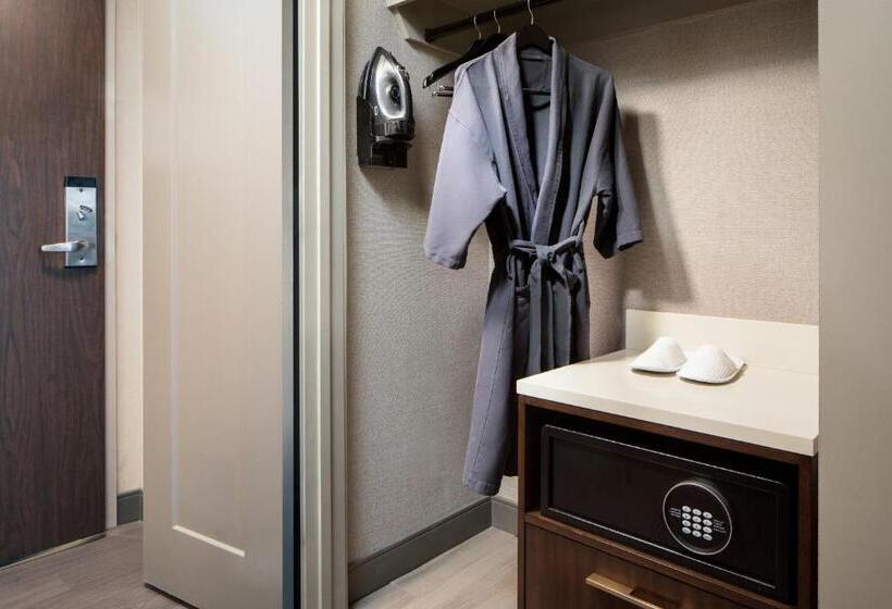 デラックスルーム, Dallas Addison Marriott Quorum By The Galleria