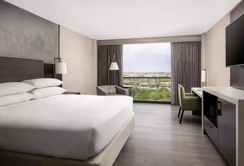 اتاق اجرایی با تخت بزرگ, Dallas Addison Marriott Quorum By The Galleria