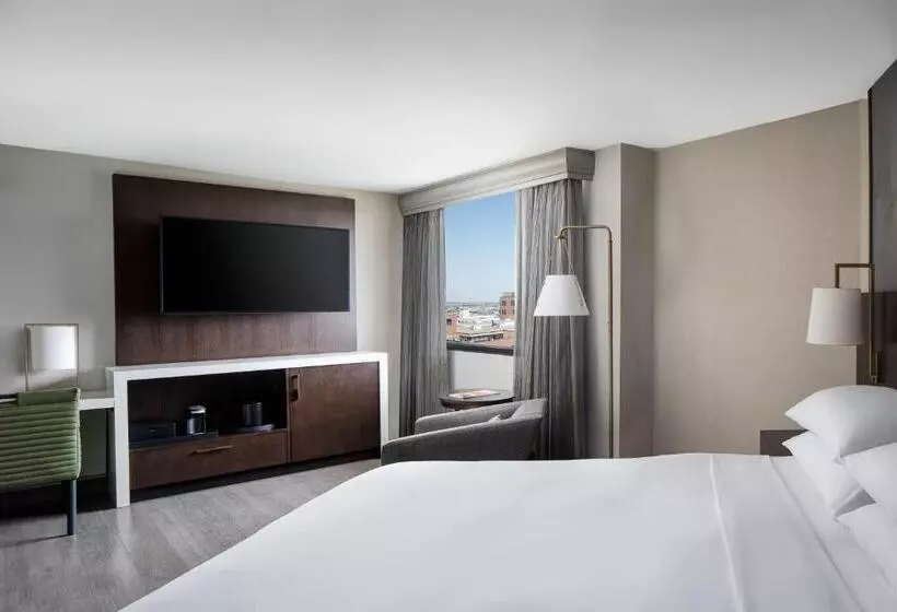 اتاق لوکس, Dallas Addison Marriott Quorum By The Galleria
