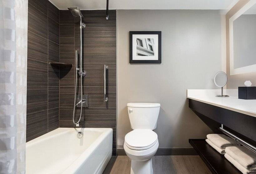 デラックスルーム, Dallas Addison Marriott Quorum By The Galleria