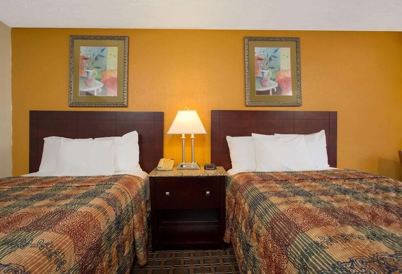 스탠다드 룸 더블 침대 2개, Days Inn By Wyndham Chester