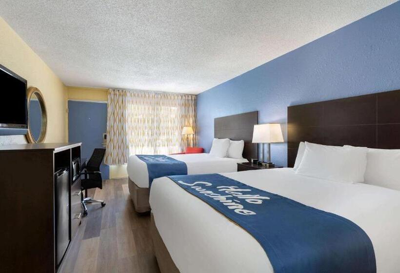 اتاق استاندارد برای معلولان, Days Inn By Wyndham Greensboro Airport