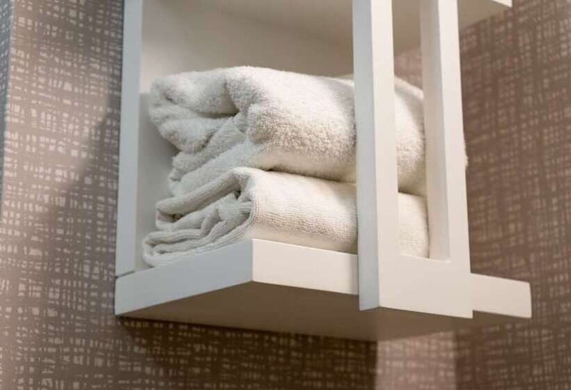 اتاق استاندارد, Doubletree By Hilton Raleigh Midtown, Nc